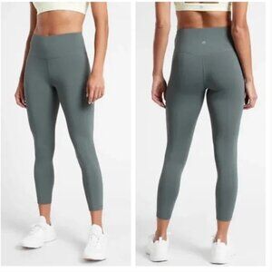 Athleta Elation Train 7/8 Tight in Metropolis Gray 981878